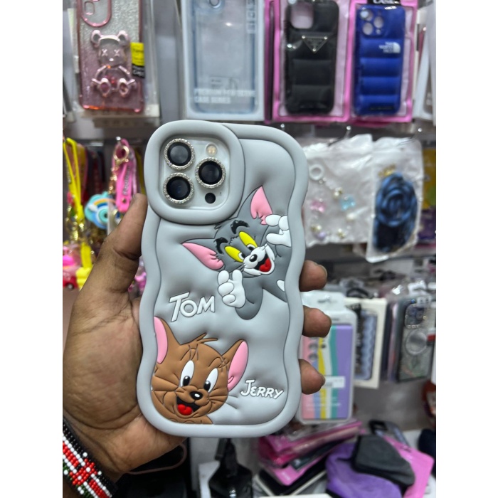 Tom and Jerry cases - Image 3